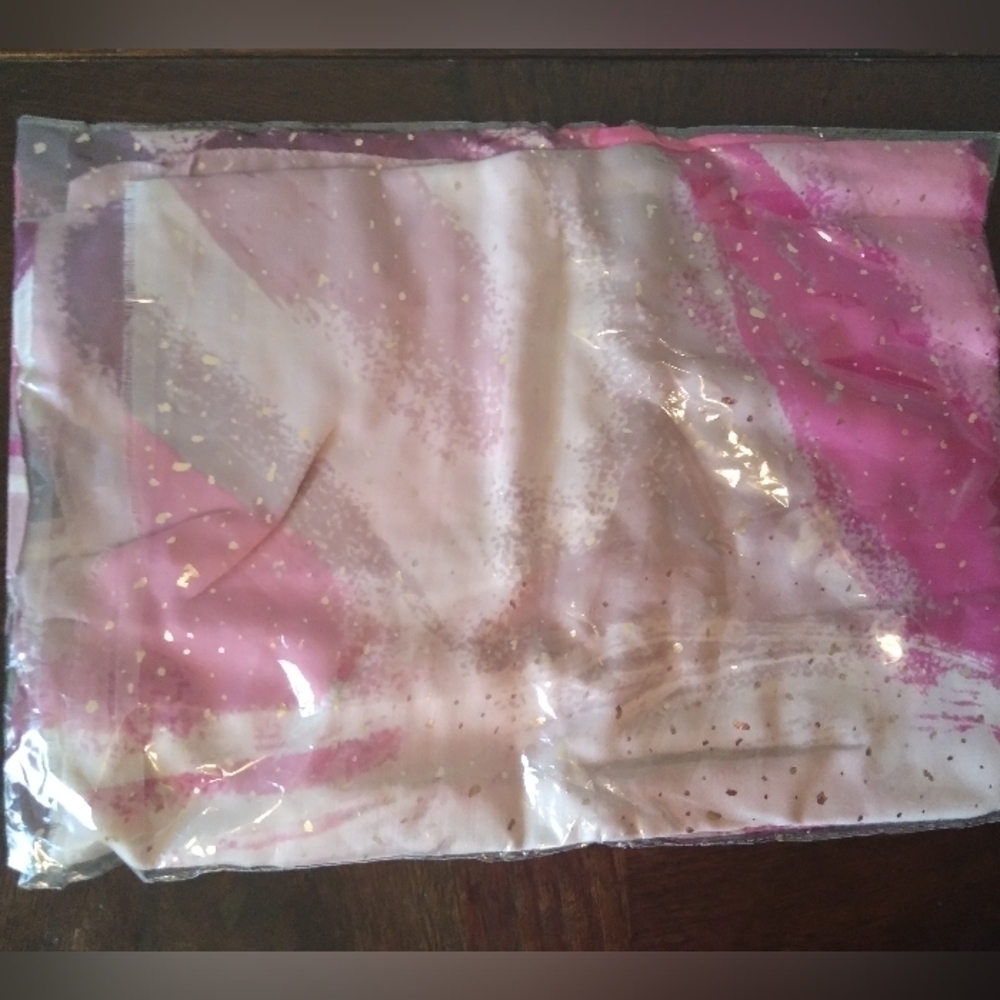 Abstract Pattern Scarf In Pink - Picture 2 of 10